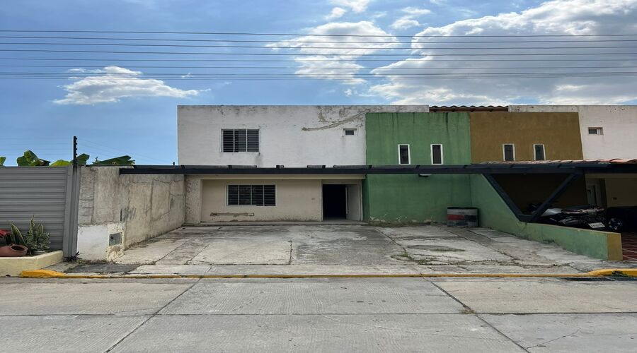 Vendo casa en Villas de San Rafael, san Diego, Edo. Carabobo. Venezuela YA 2389