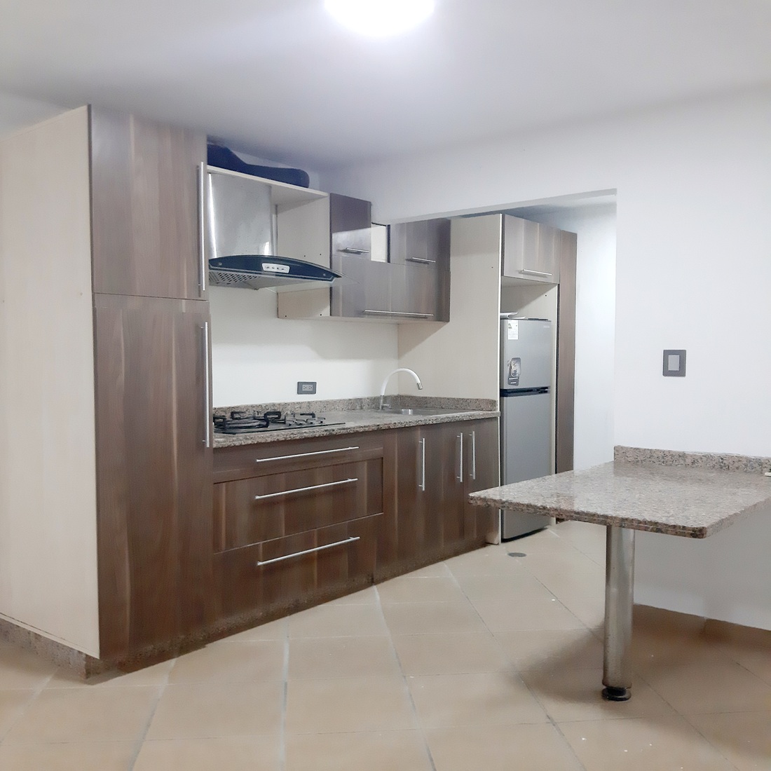 AI-3065 056.Alquilo Apartamento semi Equipado en Terrazas de San Diego. Edo. Carabobo. Venezuela.