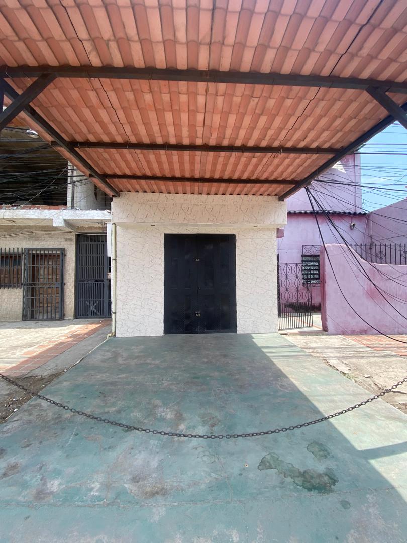  AI-3393-034 Alquilo Local Comercial Ubicado en la Avenida La Paz de Puerto Cabello, Edo. Carabobo. Venezuela.