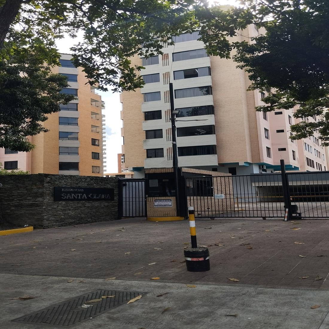 AI-3162-004. Alquilo Apartamento en el Sector Agua Blanca,  Residencias Santa Clara. Municipio Valencia Estado Carabobo.�