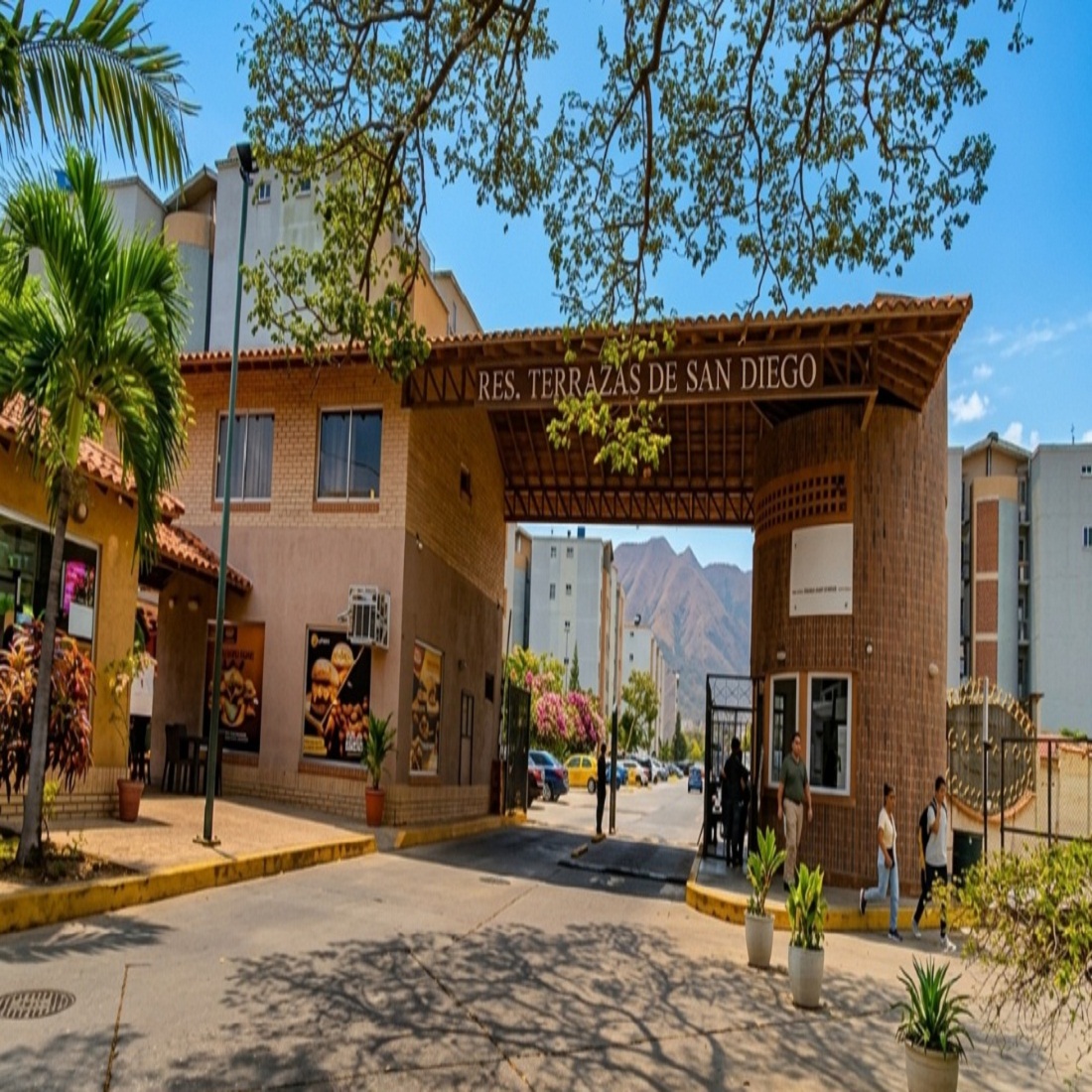 AI-3373-018 Vende Cómodo Apartamento Amoblado Ubicado en Terrazas de San Diego, Edo. Carabobo. Venezuela.