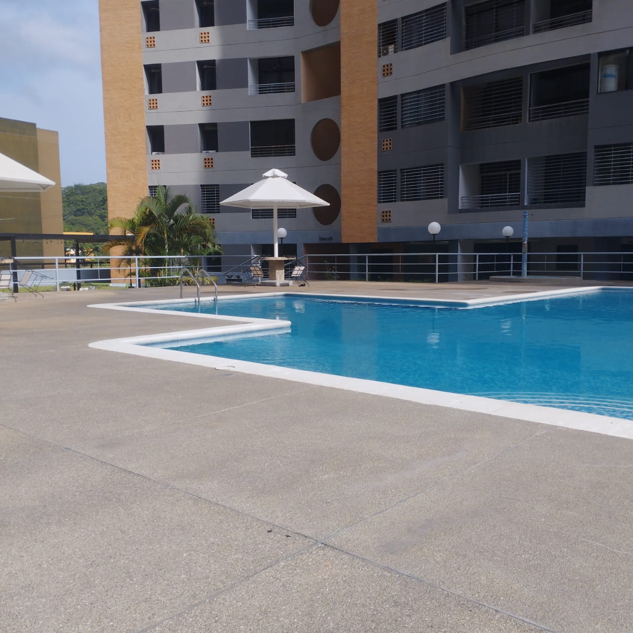 AI-3435-051 Vendo Apartamento Amoblado Ubicado en el Sector Tazajal, Conjunto Residencial Monte Alegre, Municipio Naguanagua. Estado Carabobo.